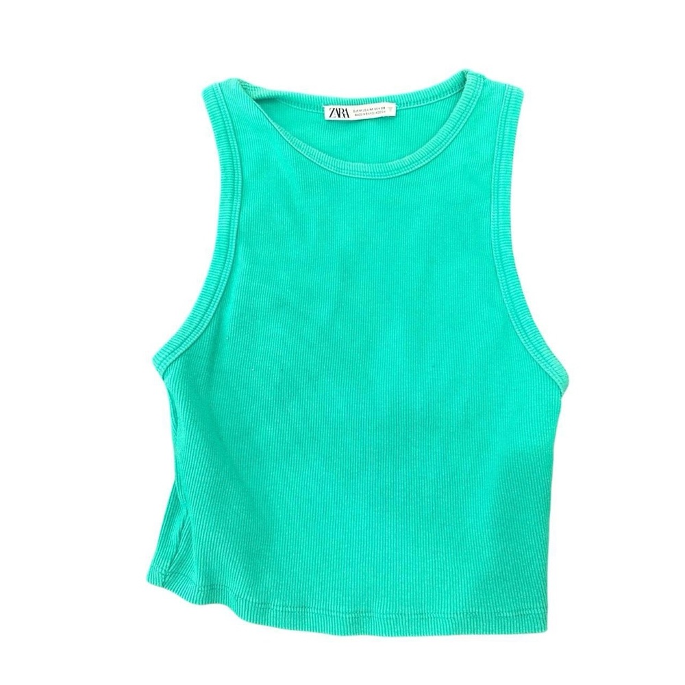 Zara women’s cropped green tank